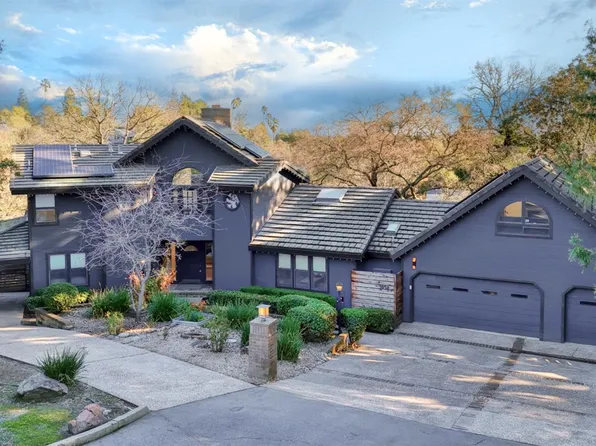 3954 Villa Ct, Fair Oaks, CA 95628