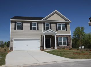 519 Amberwaves Ct, Lexington, SC 29073