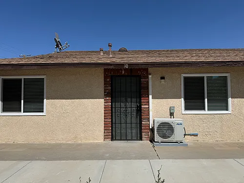 16388 Sequoia St #10 Photo 1