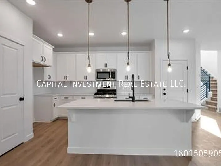 4692 W Camellia Ln — Photo 3