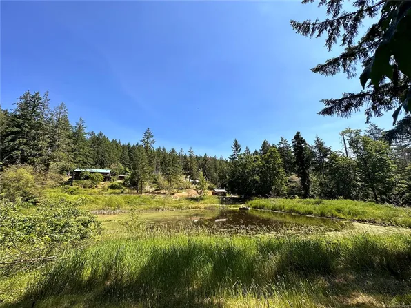 370 Baker Rd, Saltspring Island, BC V8K 2N5