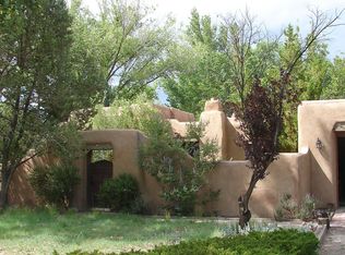 1001 Hacienda Dr NW, Albuquerque, NM 87114