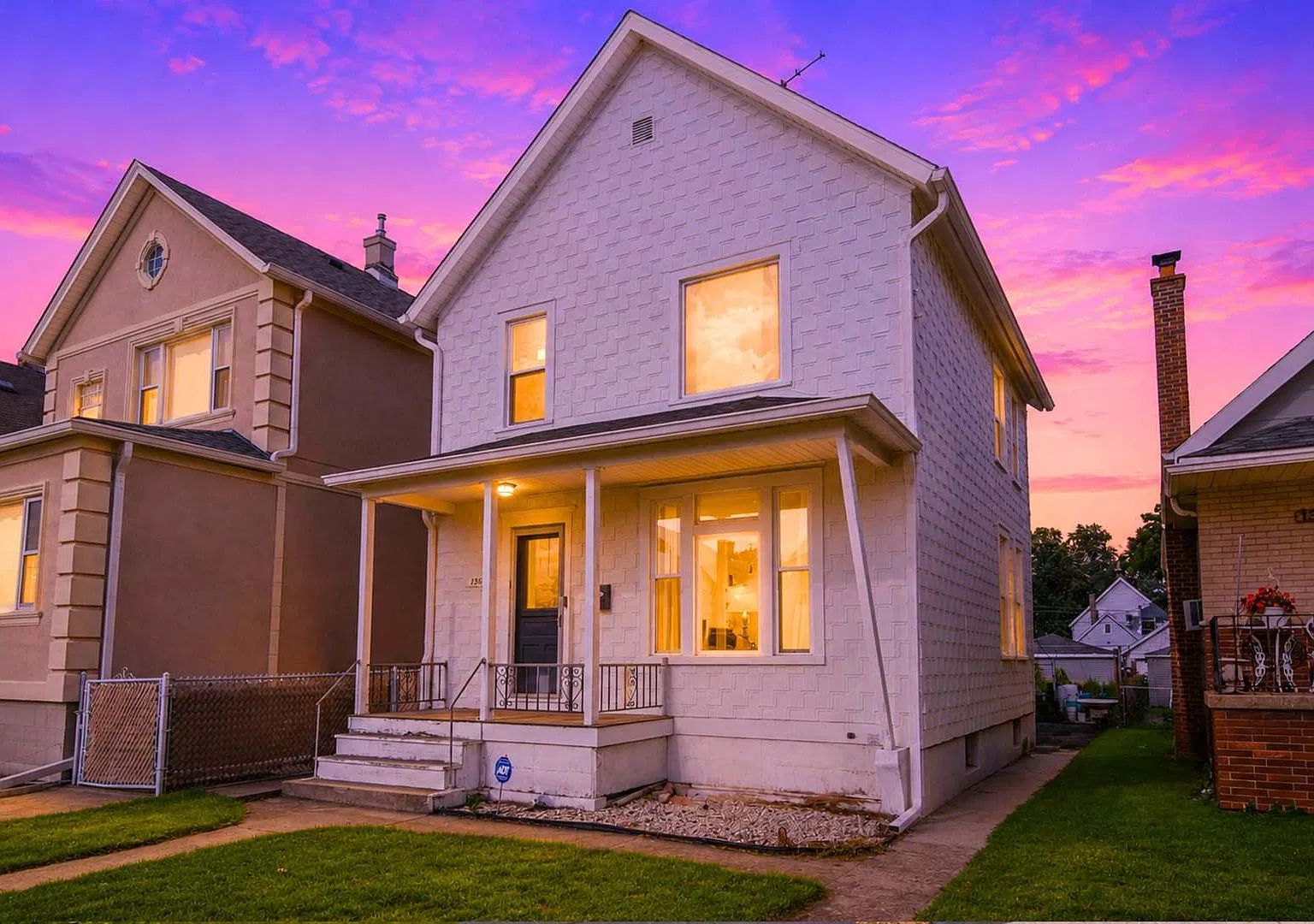 5 bed, 1976 sqft, $2,400 — Photo 1