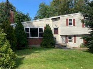 185 Bancroft St, Portland, ME 04102