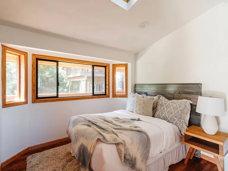 517 Canon View Trl — Photo 17