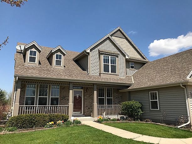 2nd image of 811 Leeds Dr