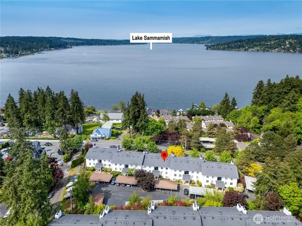 4175 W Lake Sammamish Parkway SE #A306, Bellevue, WA 98008