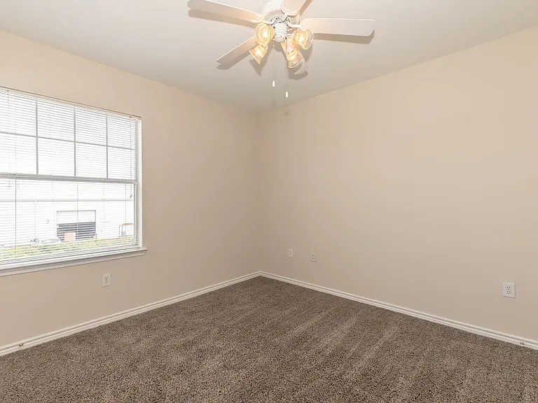 Amelia Parc Sr II — Photo 46