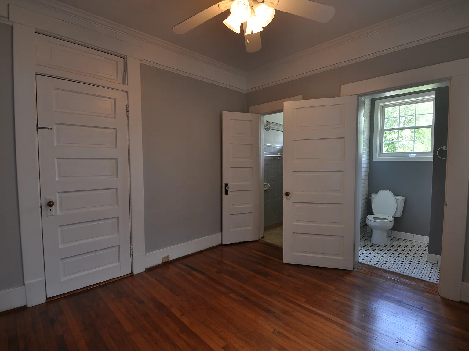 1405 Maple St — Photo 4