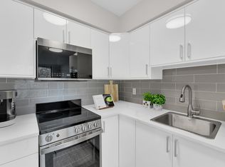 1655 Haro Street- 1st Month Free!, Vancouver, BC V6G 1G9