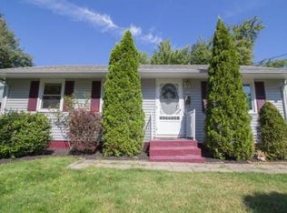 40 Cornwall St, Springfield, MA 01104