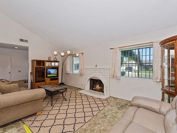 5th image of 6235 Eisenhower Ct