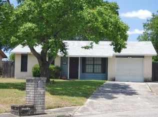 305 Vivian Dr, Converse, TX 78109