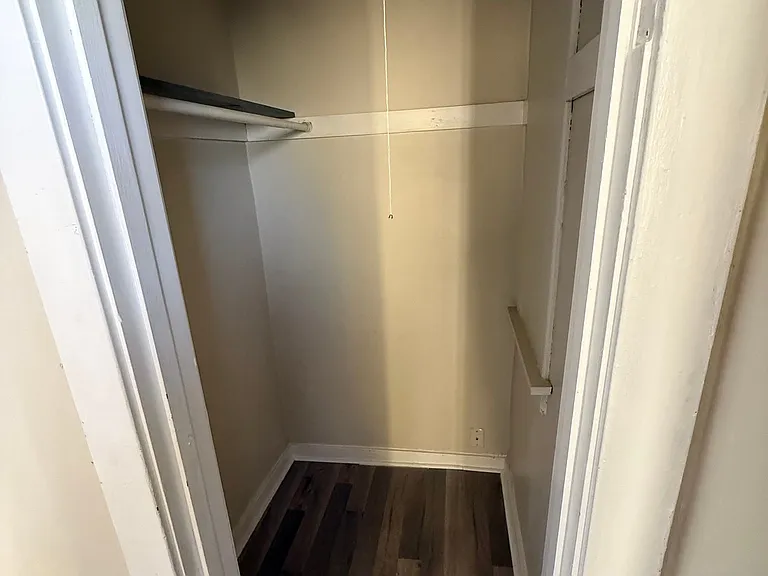 3906 Catalpa St #2 — Photo 8