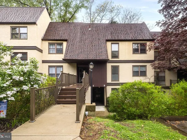 285 Shawmont Ave APT D, Philadelphia, PA 19128