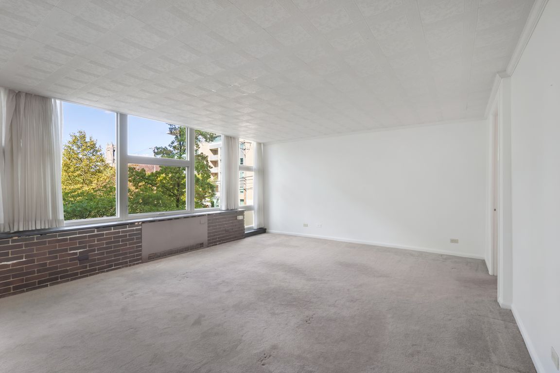 next background image