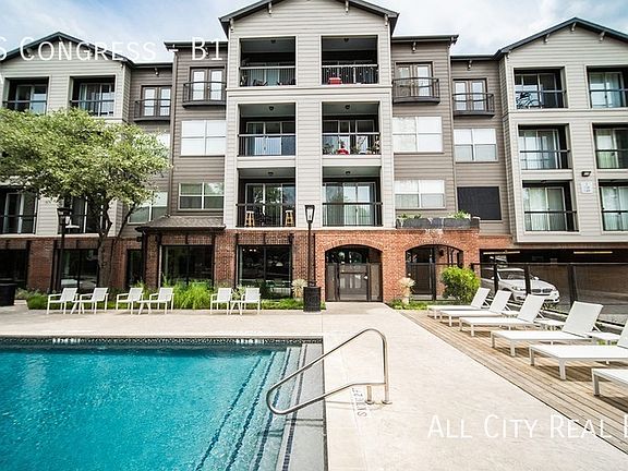 2nd image of 1011 S Congress Ave #B1