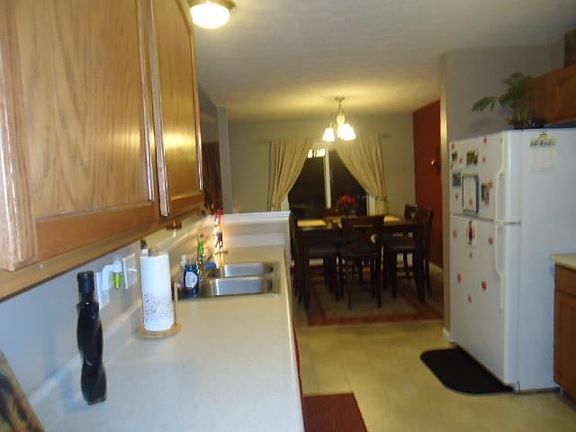 5th image of 217 Equestrian Dr