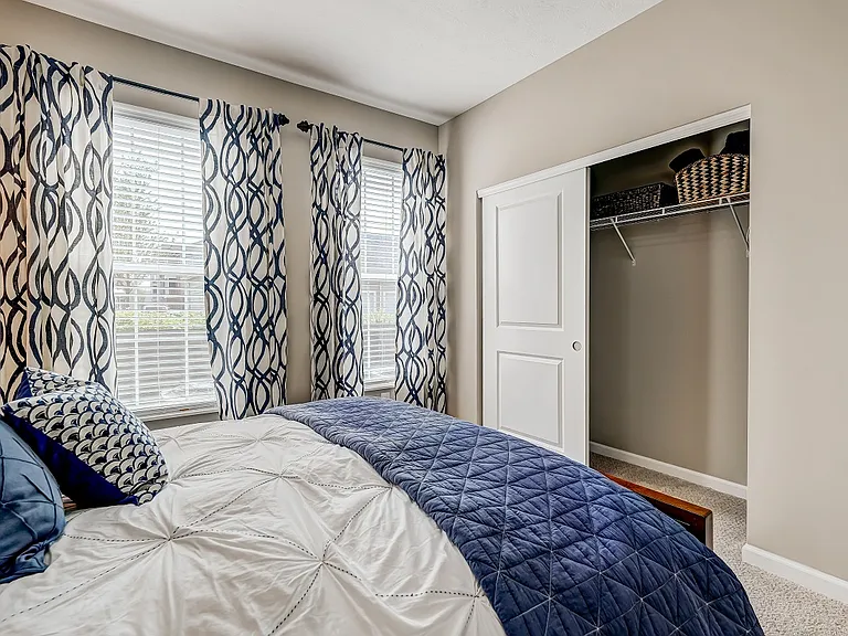 Clifton Park Apartment Homes — Photo 17