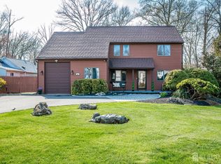 49 Kentnor St, Metuchen, NJ