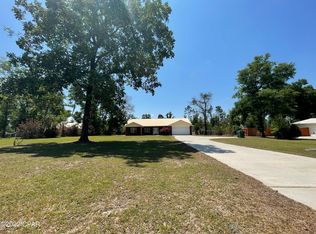5106 Presidents Cir, Marianna, FL 32446