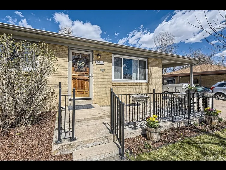 2971 W Saratoga Ave — Photo 4