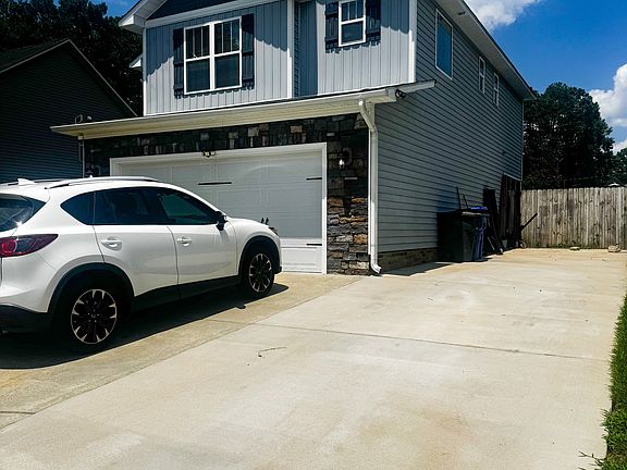 2nd image of 1704 Rock Creek Ln