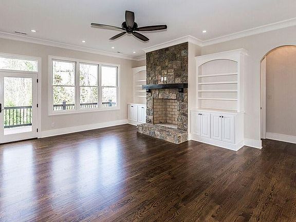 4th image of 1312 Legacy Cove Way