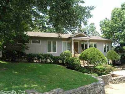 2 Longfellow Cir, Little Rock, AR, 72207