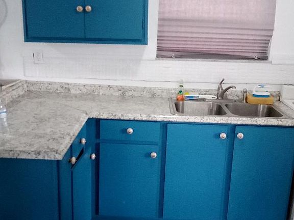 5th image of 5135 N Lincoln Ave #B