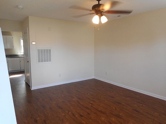3rd image of 1120 Camden Ave APT 110