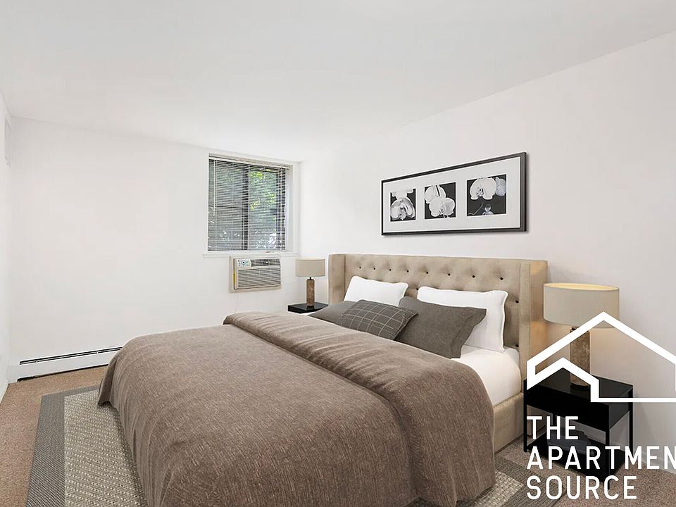 2nd image of 3512 N Pine Grove Ave #314