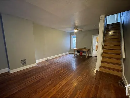 102 E Ashmead St — Photo 17