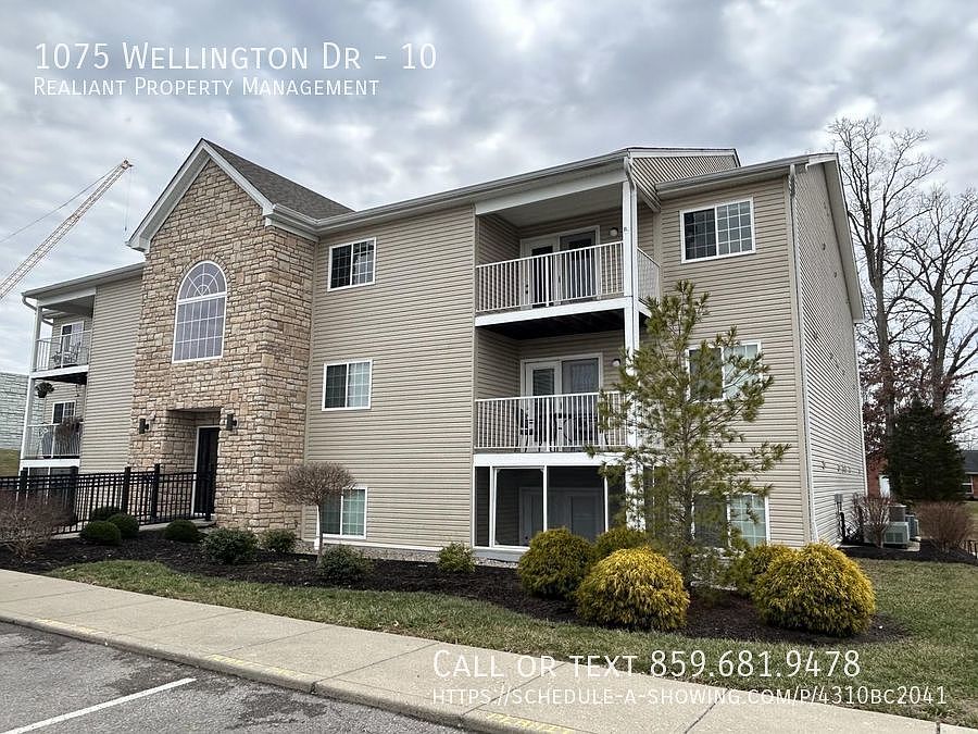 1st image of 1075 Wellington Dr Unit 10