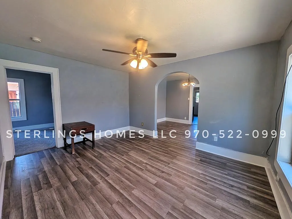 320 Denver St — Photo 3