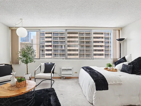 1560 Kanunu St APT 609, Honolulu, HI 96814