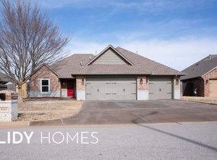 8609 NW 113th Ct, Oklahoma City, OK 73162