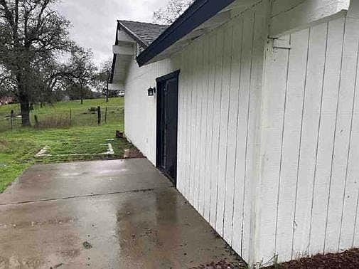 3rd image of 43642 Crystal Cave Cir