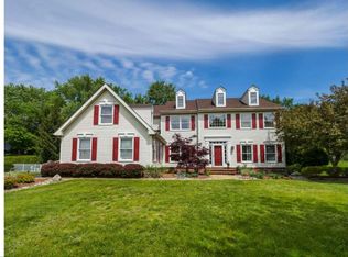 539 Heatons Mill Dr, Langhorne, PA 19047