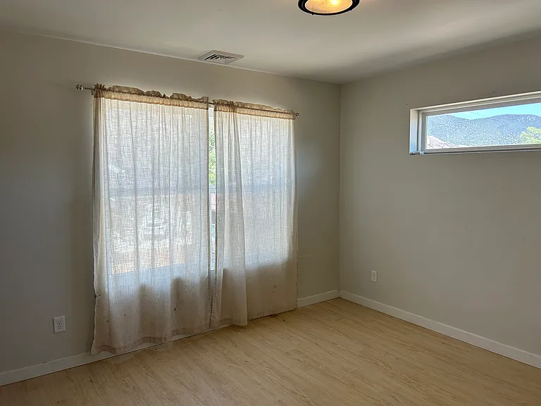 Upstairs Bedroom #1