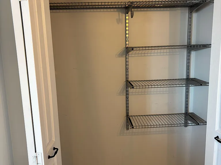 114 W Adams St #810 — Photo 15