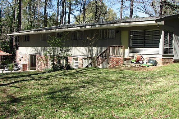 4th image of 3928 Margate Dr