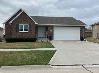 2045 Lewis St, Aurora, NE 68818
