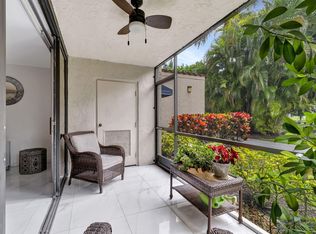 7564 Regency Lake Dr APT 102, Boca Raton, FL 33433