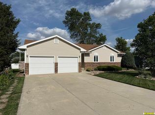 304 Broadway St, Manley, NE 68403