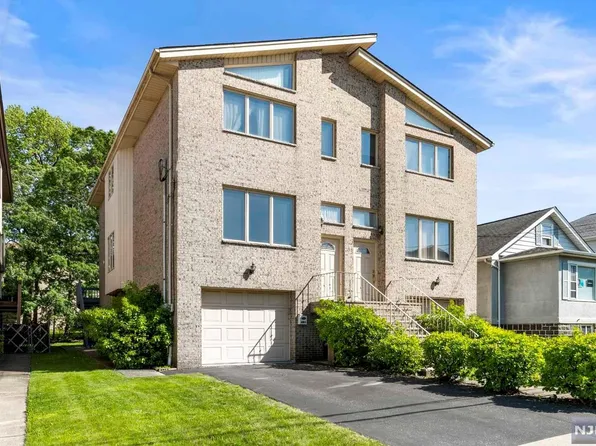 2415 Camner St #A, Fort Lee, NJ 07024