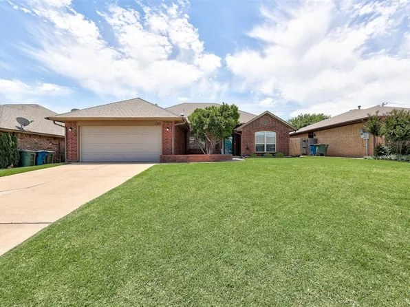 1712 Stepping Stone Trl, Edmond, OK 73013