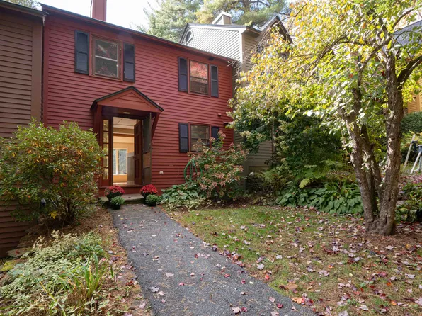 826 Hard Road #B4, Hartford, VT 05059