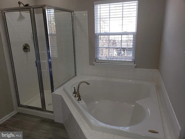 4804 Tothill Dr — Photo 6