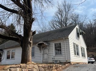 417 N Maple St, Ephrata, PA 17522
